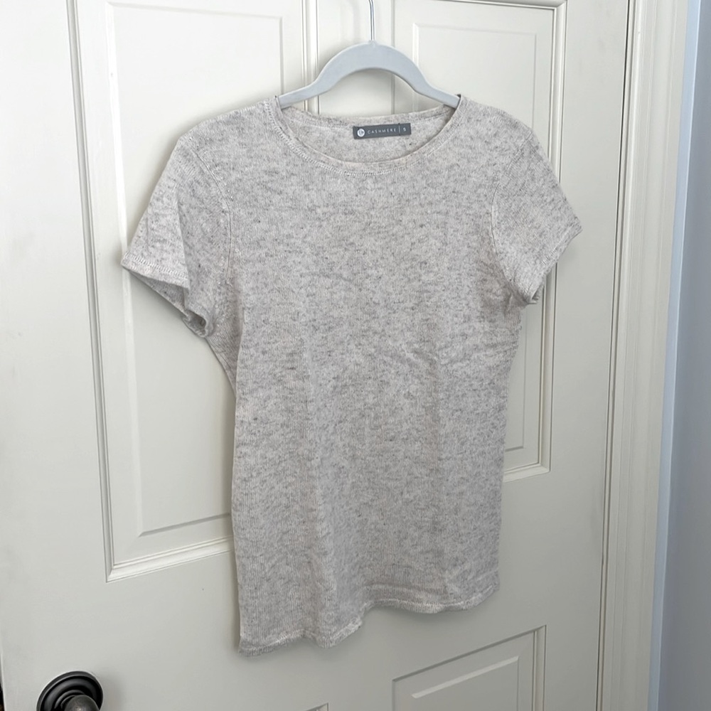 Cashmere short sleeved sweater
